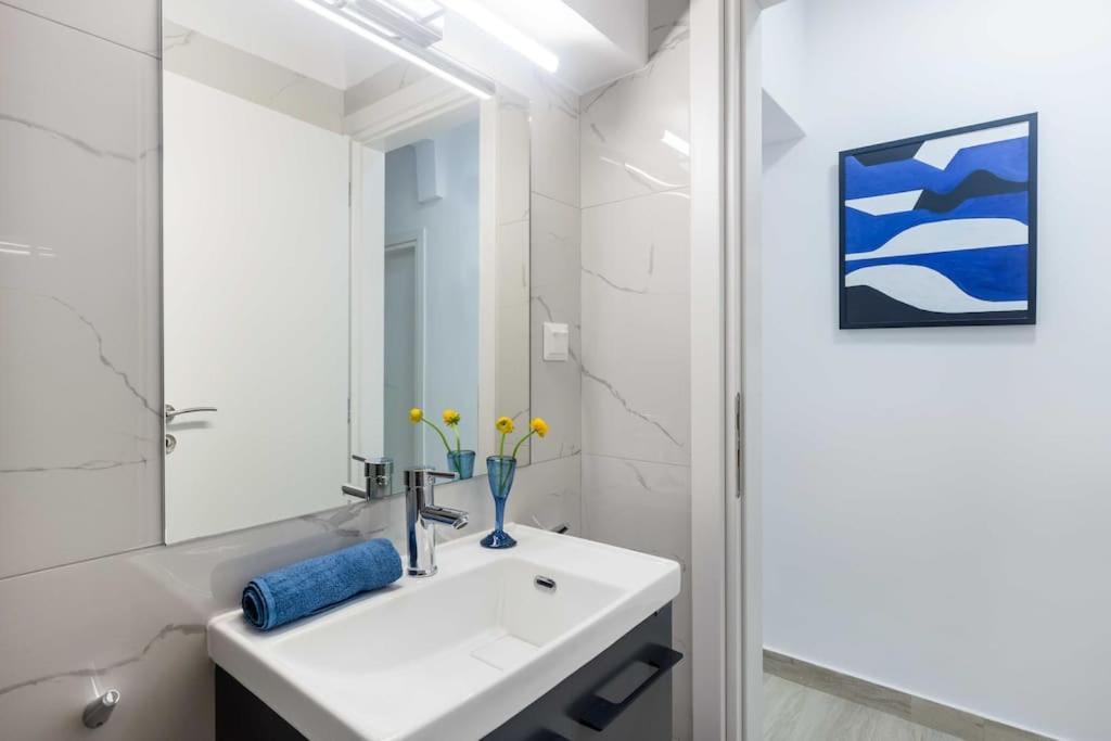 A Newly Fully Renovated Studio Αθήνα Εξωτερικό φωτογραφία